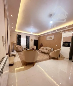 فروش ویلا شهری /نصف تهاتر با آپارتمان کارکرد