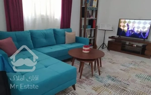 آپارتمان۴۵متر/پارکینگ/ ۵دقیقه متروکمیل/ همکف