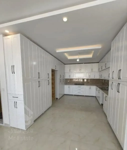 آپارتمان 95متری/کلیدنخورده/سرجلو/سندآماده/امام رضا