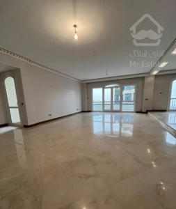 ۲۰۵متر/۴خواب/تراس بزرگ قابل چیدمان