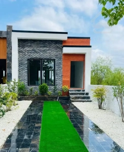 ویلا همکف 160 متری شهرک برند نوساز