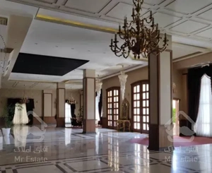 نیاوران/٣٩٢متر/٤پارکینگ سندی/سوییت مجزا