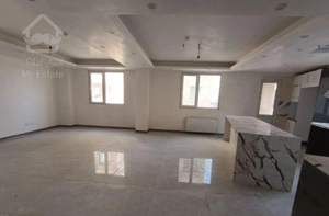 120 متر سه خواب- ۳ نبش سالن پرده خور/ کلیدنخورده