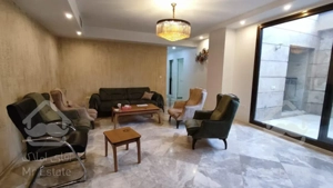 ۹۰ متری با ۷ پارکینگ طلایی اندرزگو