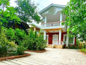 باغ ویلا ۵۰۰متر با سندعرصه و اعیان/شهرک قدیمی