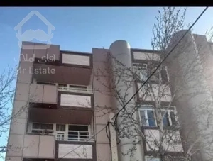 آپارتمان سی سخت