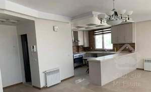 ۶۰ متر آجودانیه ، ۴۲ متر قدرالسهم ، تاپ‌لوکیشن