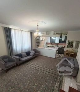 ۶۰ متر فول امکانات خوش نقشه و غرق نور