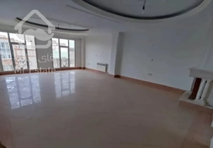 ۹۲متر/۲خ/سالن پرده خور/پارکینگ سندی/بلوار فردوس