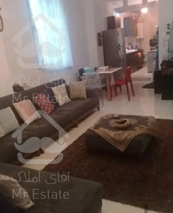 یک خوابه تک واحدی شامل اسانسور انباری و پارکینگ