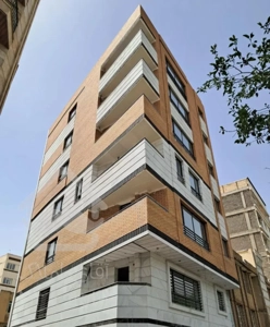 واحد ۱۲۷ متری باغ ایرانی جانبازان