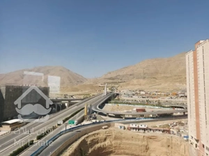 فروش واحد ۱۳۸ متری دریاچه با سند تک برگ