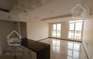 ۶۳متر فول امکانات/۲برنور مستقیم/سالن پرده خور/پونک