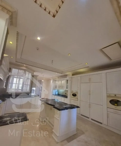 ۳۵۵متر،چهار خواب مستر ،برج باغ نئوکلاسیک، فرشته