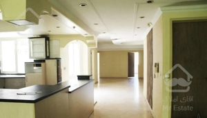 پاسداران ۲۳۳ متر طبقه ۵ غرق نور تاپ لوکیشن