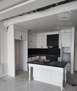 آپارتمان 96 متری صفر کلید نخورده/جنوبی/غرق نور