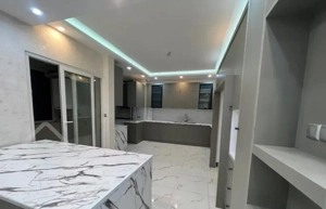 اجاره تک واحدی ۱۵۰ متری دو خواب استادان