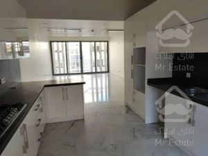 نياوران ١٦٠ متر فول امكانات