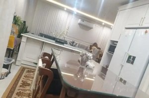 هنرستان.لوکیشن تاپ.نوساز.مناسب جهیزیه.سه نبش