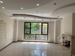 فروش 112 متری پاسداران