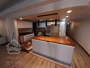 فروش 104 متری پاسداران