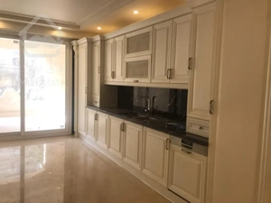 اجاره 240 متری پاسداران