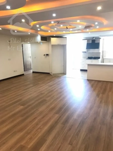 فروش 100 متری منظریه