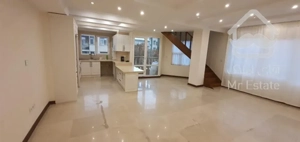 رهن و اجاره 135 متری پاسداران/بهارستان ها