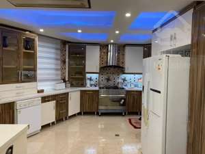 فروش 270 متری پاسداران