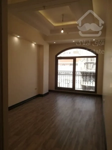 فروش آپارتمان 140 متری در آجودانیه بازسازی شده