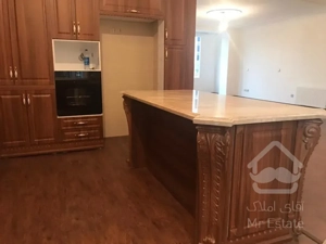 فروش 140 متری جهانتاب