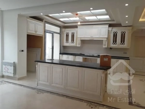 فروش 130 متر در اقدسیه