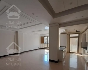 100 متری در پاسداران فول بازسازی