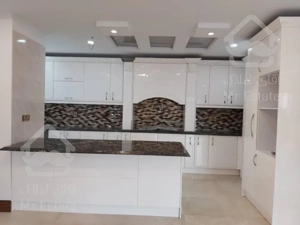 142 متری در قیطریه خوش چیدمان