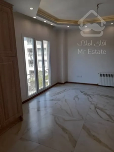 فروش 84 متری اختیاریه