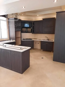 فروش 125 متری پاسداران