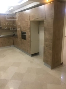 اجاره 290 متری منظریه