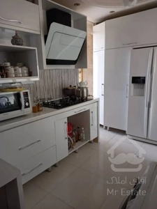 فروش 103 متری شهید عراقی