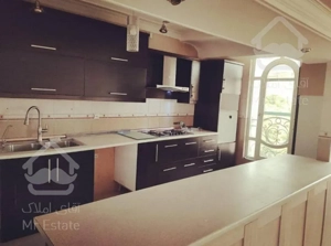 150 متر هروی طبقه چهارم