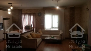 160 متر بهترین لوکیشن دروس طبقه اول