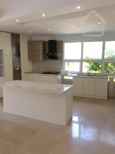 اجاره 170 متری پاسداران