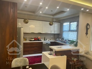 فروش 80 متر قلب دروس