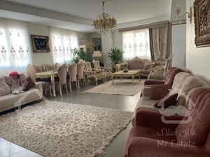 پاسداران 135 متر لوکیشن دنج