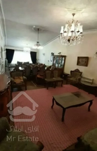 فروش 147 متری فرخی یزدی