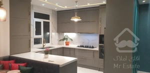 فروش اپارتمان ۱۰۰ متر کلید نخورده رو به جنوب