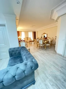 فروش 130 متری پاسداران