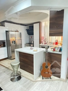 120 متر در قلب پاسداران