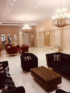 پاسداران 85 متر اداری بر خیابان