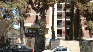 130 متر اداری لوکیشن دولت