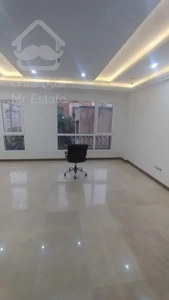 فروش 114 متری دیباجی